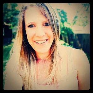 Meet your Posher, Jacquelyn